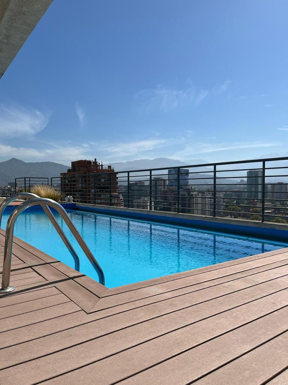 Norus Las Condes Santiago Exterior foto