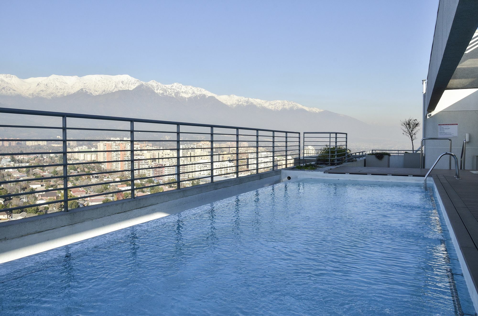 Norus Las Condes Santiago Exterior foto